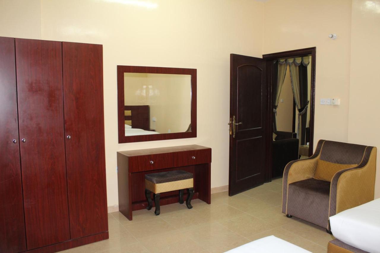 Al Aman Hotel Apartment Al Buraimi Eksteriør billede