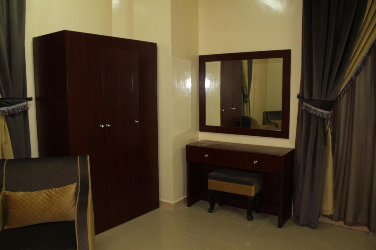 Al Aman Hotel Apartment Al Buraimi Eksteriør billede